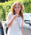 /album/miley-vai-a-uma-festa/normal-001-jpg/
