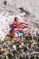 /album/miley-e-liam-na-praia-19-08-2011-/normal-ge5sl-jpg/